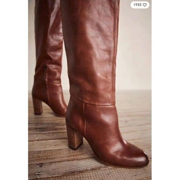 NEW FREE PEOPLE DAKOTA TALL BOOTS IN COGNAC LEATHER - Picture 3 of 5